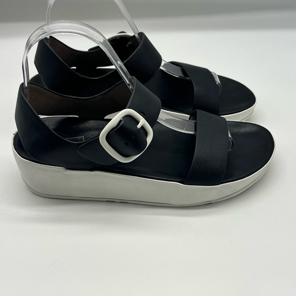 FitFLop - Bon Black Leather Adjustable Strappy Comfortable Wedge Size 7 - Picture 1 of 13